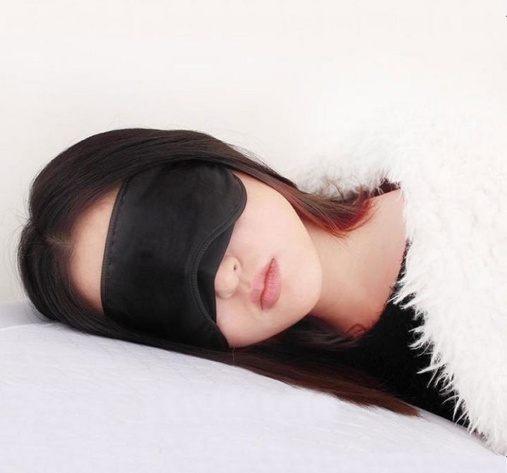 New%20Eye%20Mask%20for%20A%20Full%20Night%20Sleep%20Comfortable%20and%20Super%20Soft%20with%20Adjustable%20Strap%20Black%20-%20Image%205
