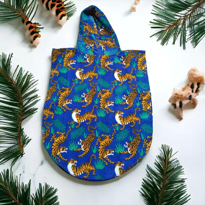Jungle%20Themed%20Unisex%20Hooded%20Towel%20Poncho%20For%20Kids%20%7C%20Dinosaur%20Hooded%20Towel%20Poncho%20%7C%20Tiger%20Hooded%20Poncho%20%7C%20Size%204%20to%206%20Years%20-%20Image%205