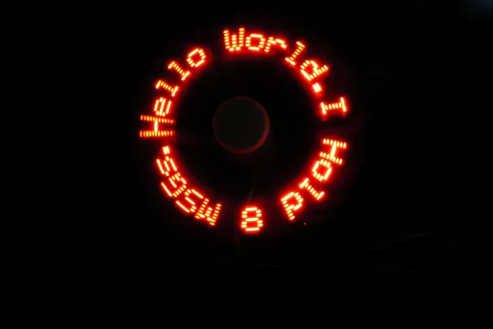 LED%20Programmable%20Message%20Fan%20with%20Customized%20Drawing%20-%20USB%20Powered%20LED%20USB%20Clock%20Fan%20with%20Real%20Time%20Display%20Function,Stocking%20Stuffers%20-%20Image%204