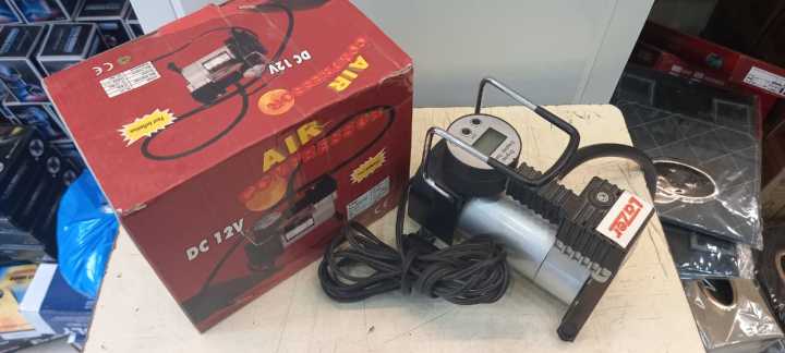 Auto%20air%20compressor%2012volt%20with%20Digital%20Display%20-%20Image%203