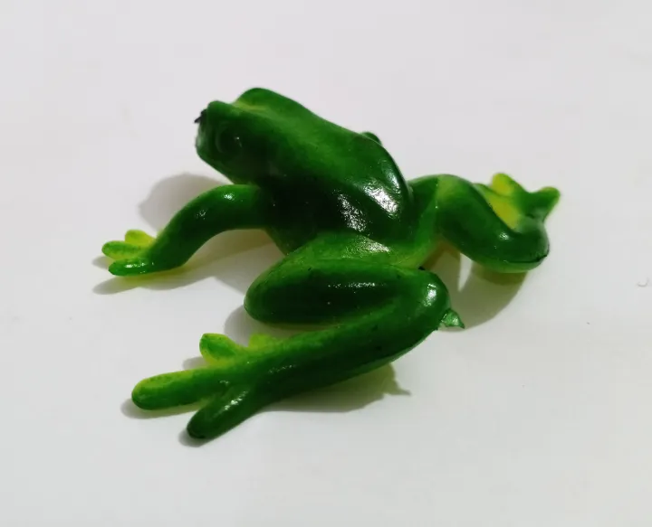 Soft%20Rubber%20Frog%20Toy%20%E2%80%93%20Realistic%20Frog%20Model%20for%20Pranks,%20Kids%20&%20Decoration%20%7C%20Flexible%20&%20Washable%20%7C%20Approx.%205%E2%80%936%20Inches%20-%20Image%205