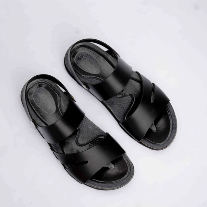 Camelo%20New%20trending%20Stylish%20black%20sandals%20for%20mens%20and%20boys%20Sandals%20In%20Black%20And%20Brown%20Colour%20-%20Image%202
