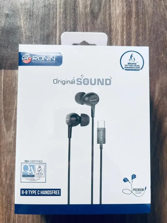 Ronin%20R9%20Type%20C%20Handfree%20Earphones%20with%20Crystal%20Clear%20Sound,%20Noise%20Cancellation,%20Sweat-Proof,%20Perfect%20for%20Gaming,%20Entertainment,%20and%20Music%20-%20Image%202