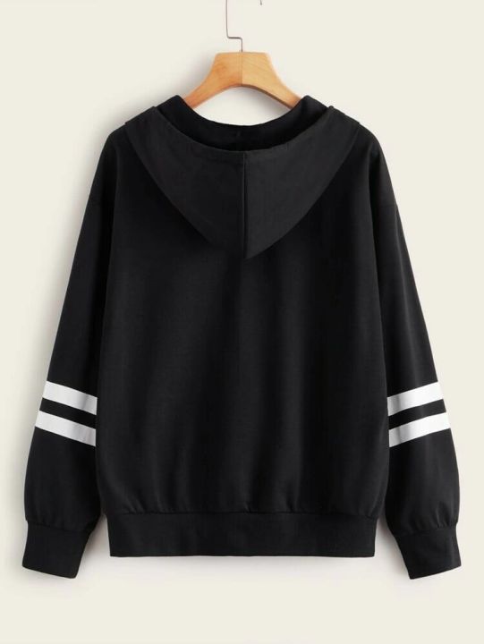 New%20Black%20Side%20Flower%20Sleeves%20Stripe%20Printed%20Hoodie%20Zipper%20For%20Girls%20and%20Women%20-%20Image%204