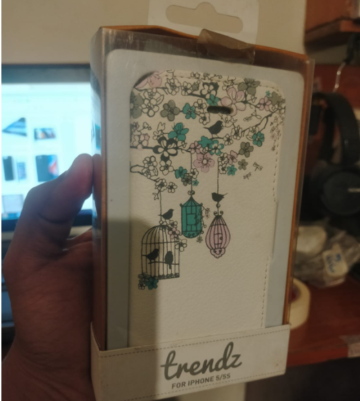 TRENDZ Mobile Case for Iphone 5/5s  Flower Design uk import