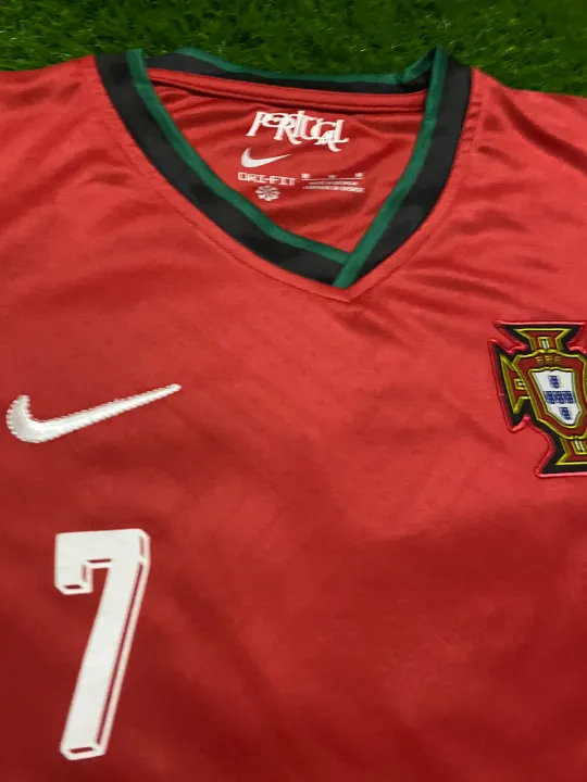 Portugal%20Euro%20Cup%20Home%20Shirt%202024%20Football%20Shirt%20Football%20Shirts%20-%20Image%205