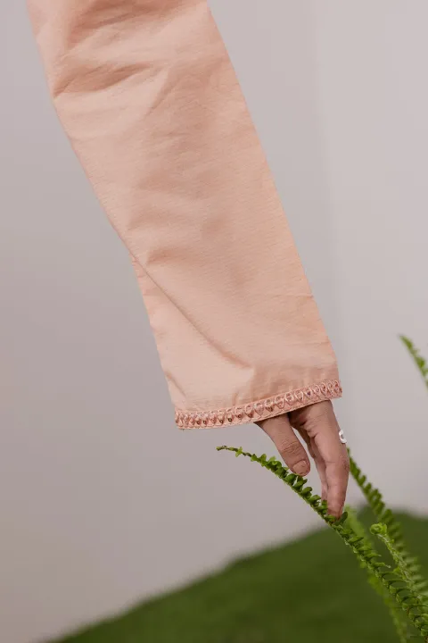 Zellbury%20Embroidered%203%20Piece%20Textured%20Lawn%20Embroidered%20Kurta%20Dupatta%20Trouser%20-%201991%20-%20RTW%20-%20Stitched%20Suit%20For%20Women%20-%20Dress%20For%20Girls%20-%20Essential%20Pret%20-%20Summer%20-%20Image%206