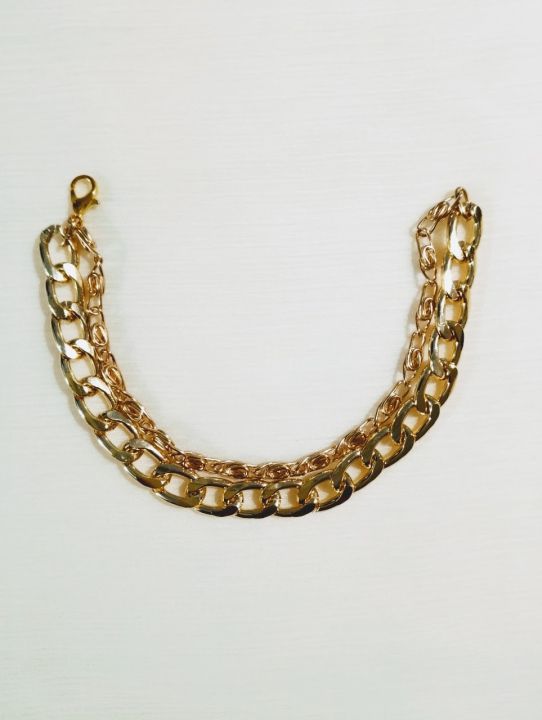 Bracelets%20of%20Chains%20%7C%20Double%20Chain%20%7C%20Fashion%20Accessories%20%7C%20Elegant%20and%20Lightweight%20Jewelry%20-%20Image%208