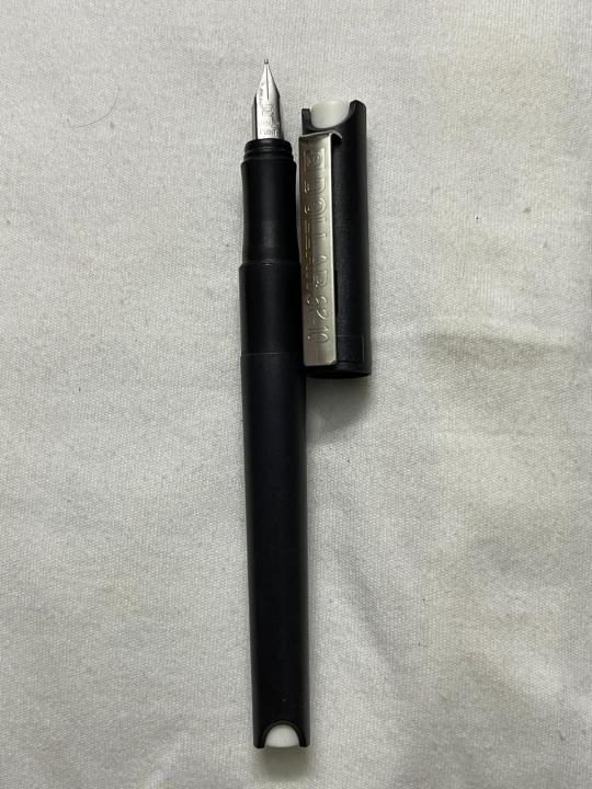 Dollar%20SP10%20Rainbow%20Colors%20Fountain%20Pen%20-%20Image%202