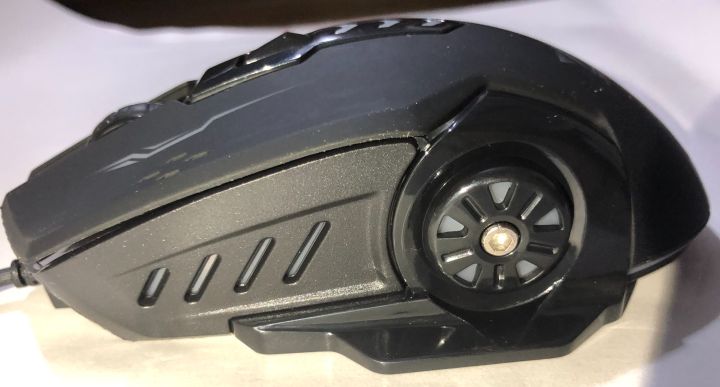 X9%20Gaming%20mouse%20With%20three%20Buttons%20Switchable%20DPI%20up%20to%204000%20%7C%207%20LED%20RGB%20lights%20%7C%20Professional%20E-Sports%20Mouse%20-%20Image%202