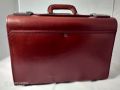 MEDICAL TOOL BAG IN LEATHER. 