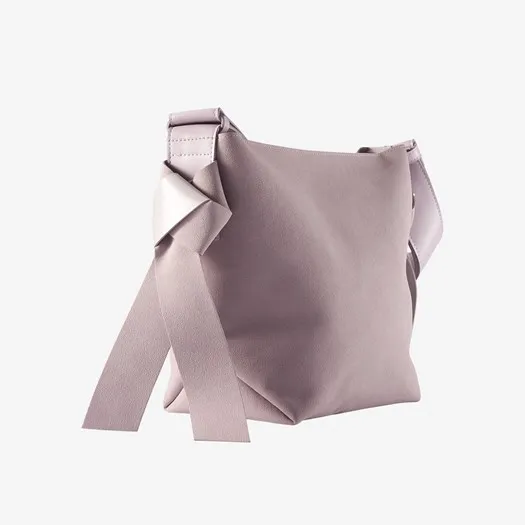 Drift%20Knot%20Hobo%20Bag%20-%20Image%204