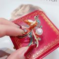 Guality Pearl Brooch Phoenix Brooch for Women Gold Fashion Bird Brooch Pins Natural Freshwater Pearl Jewelry. 