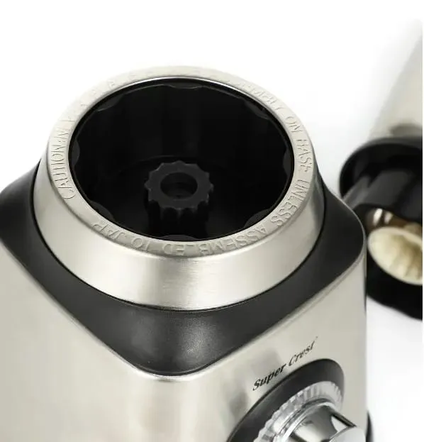 SILVER%20CREST%20STAINLESS%20STEEL%203-IN-1%20JUICER%20BLENDER%20GRINDER%20MACHINE:%20MULTI-FUNCTION%20JUICER,%20BLENDER%20WITH%20PULSE,%20AND%20PRECISION%20GRINDER%20FOR%20FRUITS,%20VEGETABLES,%20COFFEE%20BEANS,%20NUTS,%20AND%20SPICES%20-%20Image%206