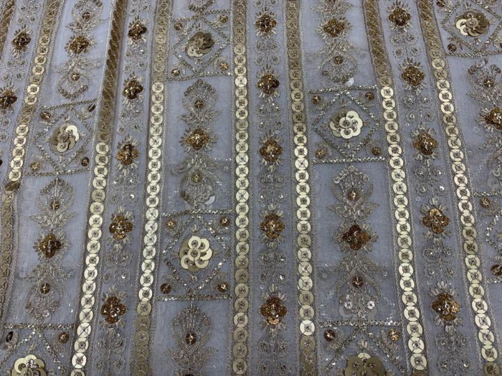 Pure%20Silk%20Shifoon%20Kameez%20Dupatta%20with%20golden%20sequins%20and%20thread%20embroidery%20-%20Image%203