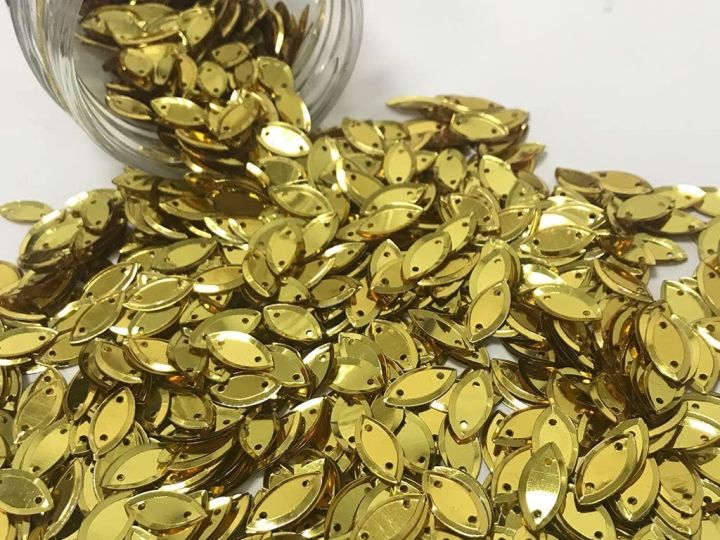 Golden%20Eye%202%20Hole%20Sequins%20Sitara%20for%20Embroidery,%20Embellishing%20Handbags,%20Apparels,%20Art%20Craft%20DIY%20Kit%20Pack%20of%2050%20Grams%20-%20Image%204