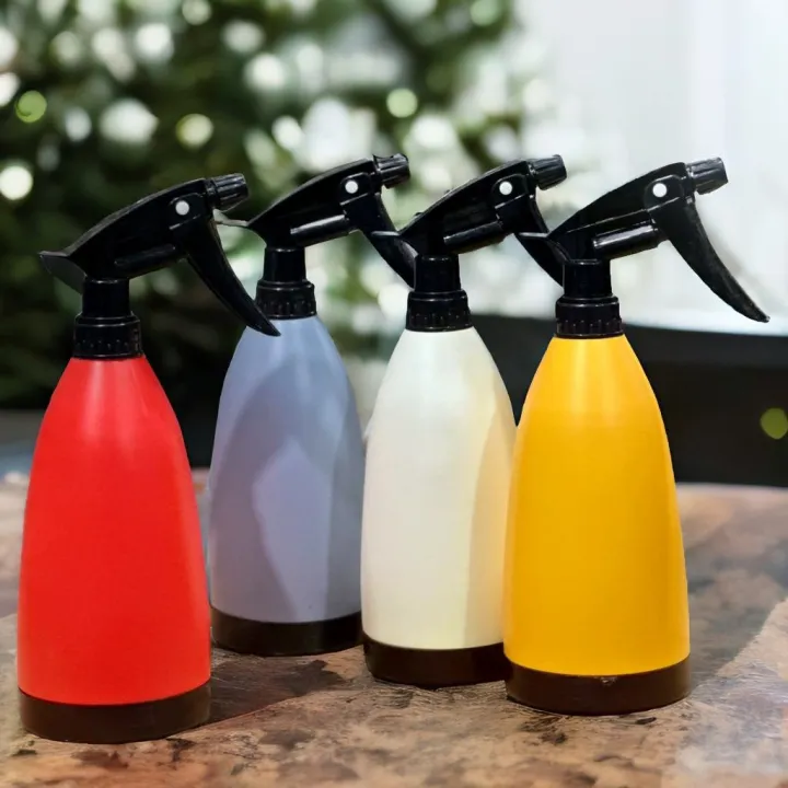 2Pcs%20Shower%20Spray%20Head%20Bottle%20Water%20Shower%20Bottle%20For%20Saloon%20Plastic%20Shower%20Bottle%20-%20Image%205