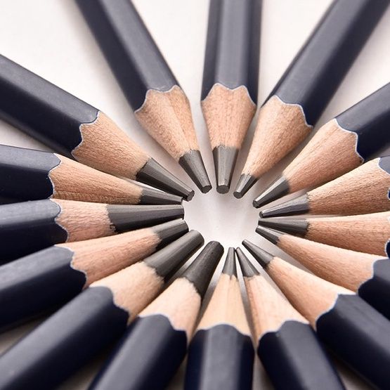 Deli%203Pcs%20Artist%20Sketching%20Graphite%20Pencils%203H%202H%20H%20HB%20B%202B%203B%204B%205B%206B%207B%208B%209B%2010B%2012B%2014B%20Pencil%20Wooden%20Pencils%20-%20Image%207