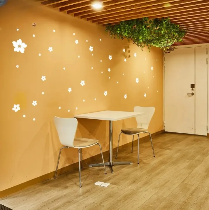 38pcs Hibiscus Flower Wall Stickers Set 