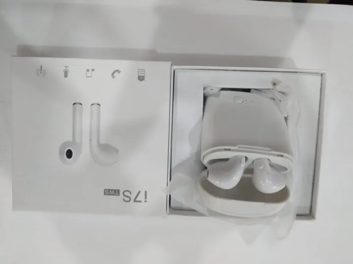 TWS%20i7S%20Bleutooth%20Earphone%20-%20Image%204