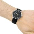 New Style  Brown Leather Strap Watch For Unisex. 
