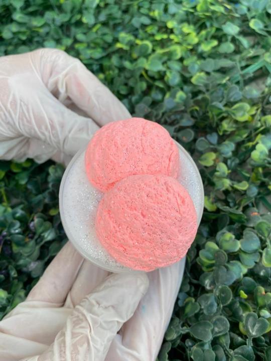 STRAWBERRY%20ICE%20CREAM%20SCOOP%20DIY%20%20SLIME%20WITH%20CLAY%20ICE%20CREAM%20SCOOPS%20AND%20FLUFFY%20BOTTOM%20-%20Image%203