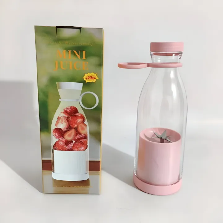 Portable%20Mini%20Juicer%20Blender%20Bottle%20%E2%80%93%20420ml%20Rechargeable%20Smoothie%20Maker%20for%20Shakes,%20Fruits%20&%20Travel%20-%20Image%204