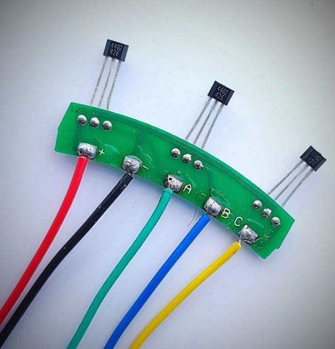 2-Wheels%20Electric%20Vehicles%20Motor%20Hall%20Sensor%20With%20Board%20Cable%20E%20Bike%20-%20Image%205