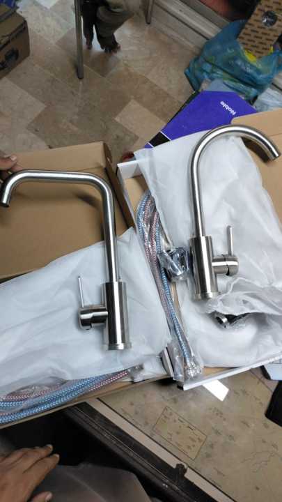 Kitchen%20Sink%20Nalka%20Mixer%20Taps%20faucet%20Two%20Side%20Mixer%20Hot%20AND%20Cold%20Monobloc%20360%C2%BA%20Swivel%20Spout%20Single%20Lever%20nalka%20free%20bracket%20nut%20bolt%20AHS%20BRAVO%20Toti%20-%20Image%204