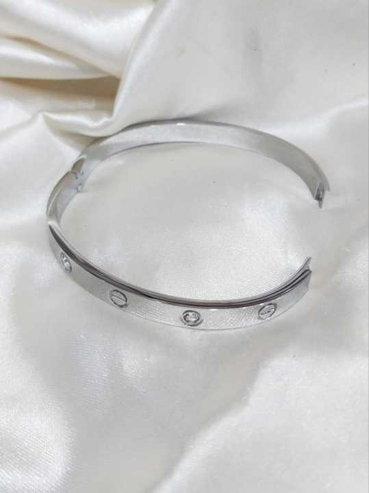 Stainless%20Steel%20Bracelet%20For%20Women%20Girls%20Bracelet%20Modern%20Look%20Jewelry%20Gifts%20-%20Image%205