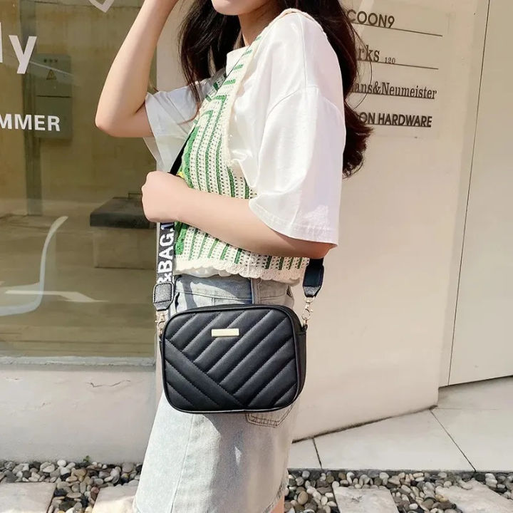 Women%E2%80%99s%20Stylish%20Crossbody%20Bag%20%E2%80%93%20Premium%20PU%20Leather%20Quilted%20Shoulder%20Bag%20with%20Wide%20Strap%20%7C%20Trendy%20Casual%20Travel%20&%20Daily%20Use%20Ladies%20Bag%20-%20Image%205