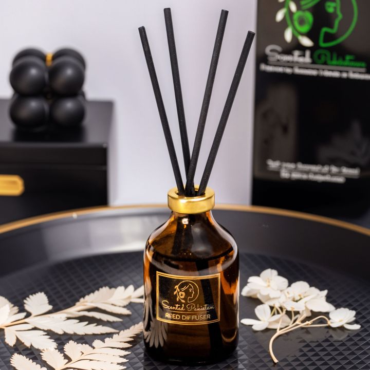 Scented%20Reed%20Diffuser%20Set%20for%20Home%20and%20Bathroom%20Long%20Lasting%20Fragrance%20by%20Scented%20Pakistan%20-%20Image%205