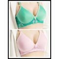 bra push up seamless wireless women plus size bra No steel ring knit ladies bra embroidery thin cup bra gather comfortably on the drooping. 
