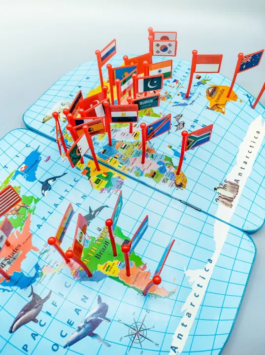 Odeez New Wooden World Map Learning Toy with 30 Country Flags for Kids ...