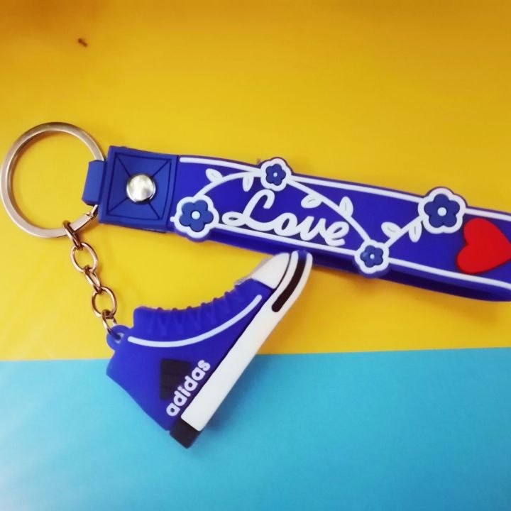 Key%20Chain%20Accessories%20stylish%20Shoes%20Keyring%20Friends%20Personalized%20Key-chain%20Couple%20Matching%20-%20Image%203