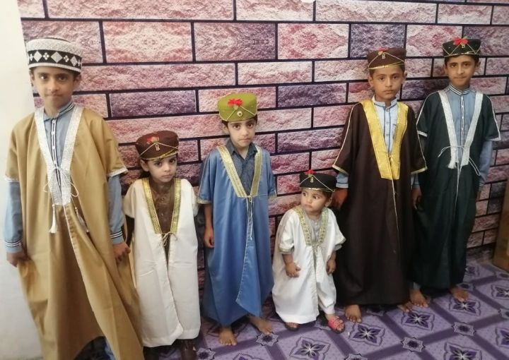 Madani%20Jubba%20House%20Presents%20Customized%20Stylish%20Premium%20Arabic%20Child%20Bisht%20Jubba%20for%20Kids%20-%20%20Bisht%20for%20Boy's%20and%20Kid%E2%80%99s%20%E2%80%93%20Islamic%20Muslim%20Traditional%20Kid%20Boy%20Bisht%20Robe%20Thobe%20Half%20Sleeve%20Arabic%20Abaya%20Jubba%20-%20Available%20in%20all%20Colors%20and%20all%20Sizes%20-%20Image%206