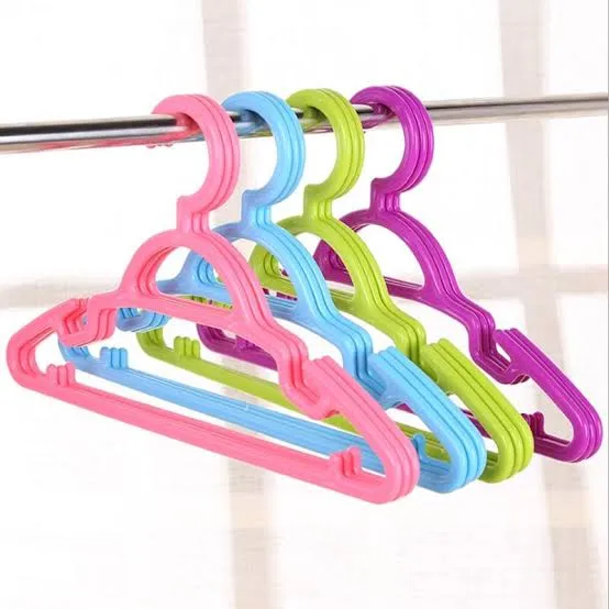 Small%20Size%20Hanger%20for%20Baby%20Child%20%7C%7C%20Set%20of%2012%20-%20Image%202