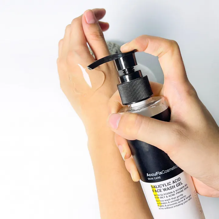AccuFix%20Cosmetics%20Salicylic%20Acid%20Face%20Wash%20Gel%20-%20Image%203