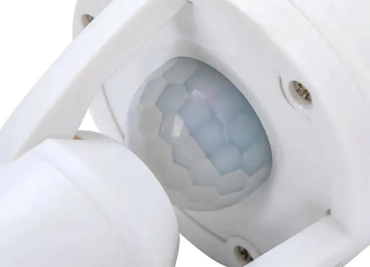 "360%C2%B0%20Smart%20PIR%20Motion%20Sensor%20Bulb%20Holder%20%7C%20Automatic%20E27%20Light%20Socket%20Adapter%20with%20Adjustable%20Timer%20&%20Lux%20Control%20%7C%20Energy%20Saving%20Lamp%20Base%20for%20Home%20&%20Office"%20-%20Image%209