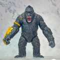 King Kong Articulated Action Figure Model Toy with Movable joints and AVEC Beast Glove for Kids Fun and Play from Godzilla Movie - 6.7 inch Tall. 