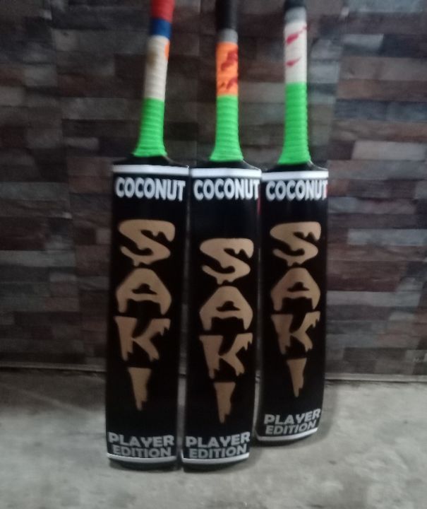 SaKi%20player%20edition%20coconut%20BAT%20Cricket%20Bat%20Tape%20Ball%20Cricket%20Bat%20-%20Full%20Cane%20-%20Original-%20Black%20-%20Image%203