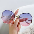 Sandmdm 2024 Luxury Round Gradient Sunglasses Women Metal Curved Temples Eyewear Ocean Rimless Fashion Sun Glasses Ladies UV400. 