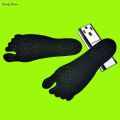 1 Pair Adhesive Foot Pads Feet Sticker Stick On Soles Flexible Anti-slip Beach Feet Protection. 