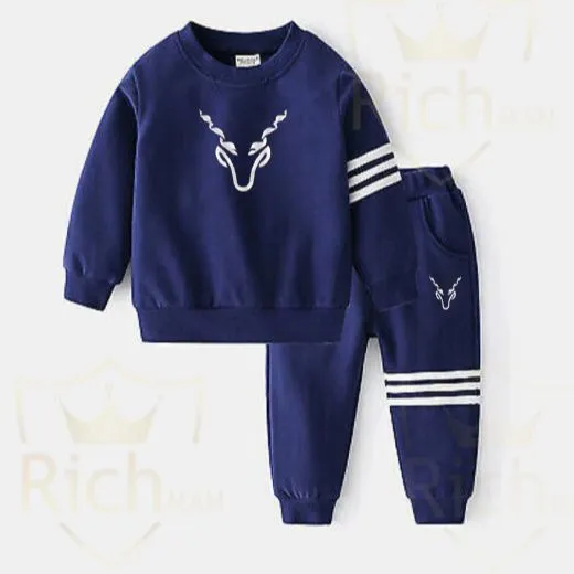 RealBoss-%20Kids%20Royal%20Tracksuit%20Sweatshirt%20Set%20Jumper%20and%20Bottoms%20PE%20Trouser%20and%20Shirt%20-%20Premium%20Quality%20and%20Fashionable%20Kids%20Royal%20Tracksuit%20Set%20-%20Image%202