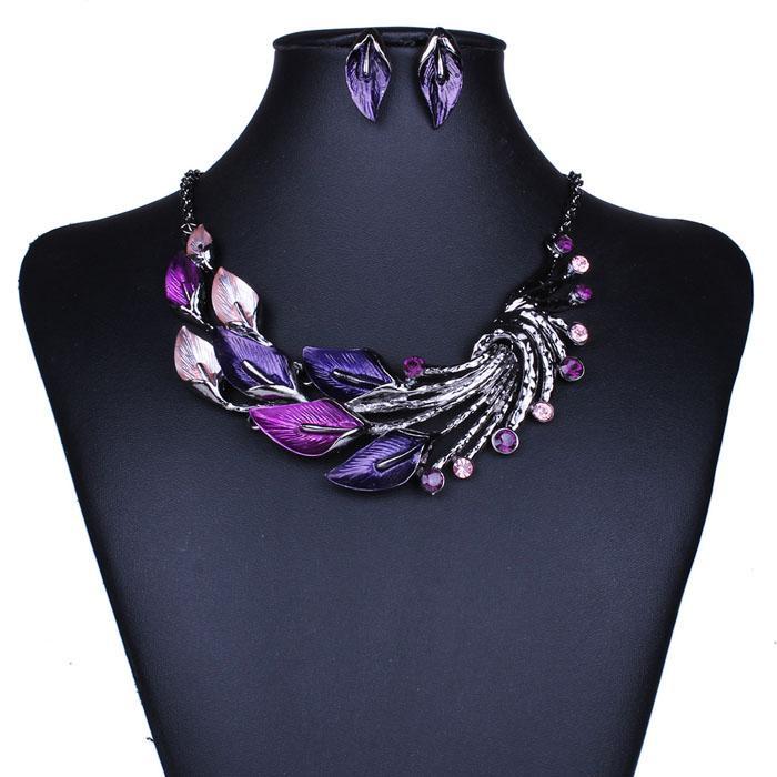 Elegant%20Purple%20Peacock%20Enamel%20Necklace%20Stud%20Earrings%20Set%20-%20Image%203