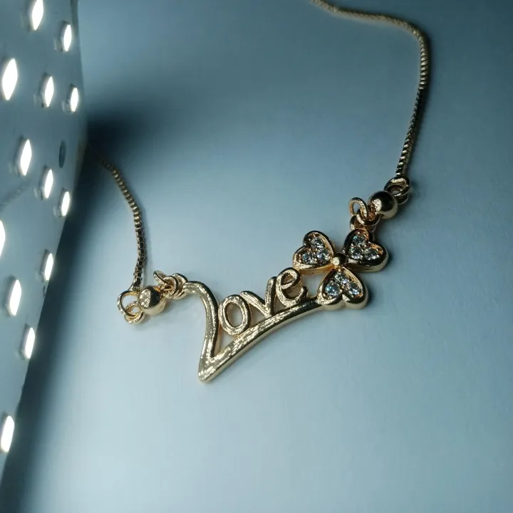 Elegant%20"Love"%20Texted%20Necklace%20for%20girls%20and%20women%20-%20Express%20Your%20Affection.%20Fashion.%20Jewelry.%20-%20Image%205