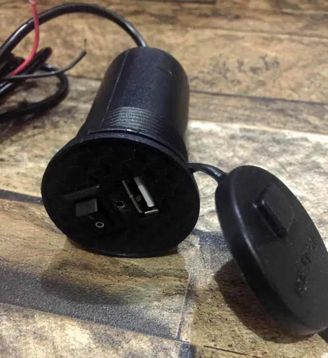 Bike%20USB%20Mobile%20Phone%20Charger%20Fast%20Charging%20-%20Image%204