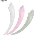 Curved Eyebrow Trimmer Eyebrow Scissors With Comb Stainless Steel Eyebrow Razor Hair Scissors Brow Trimmer Set Make Up Tool. 