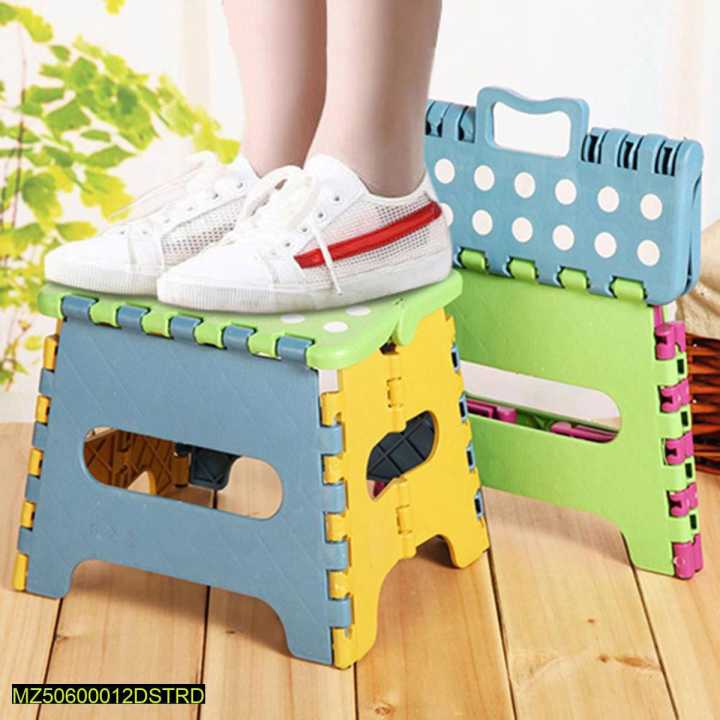 Kids%20Portable%20Stool%20-%20Image%202