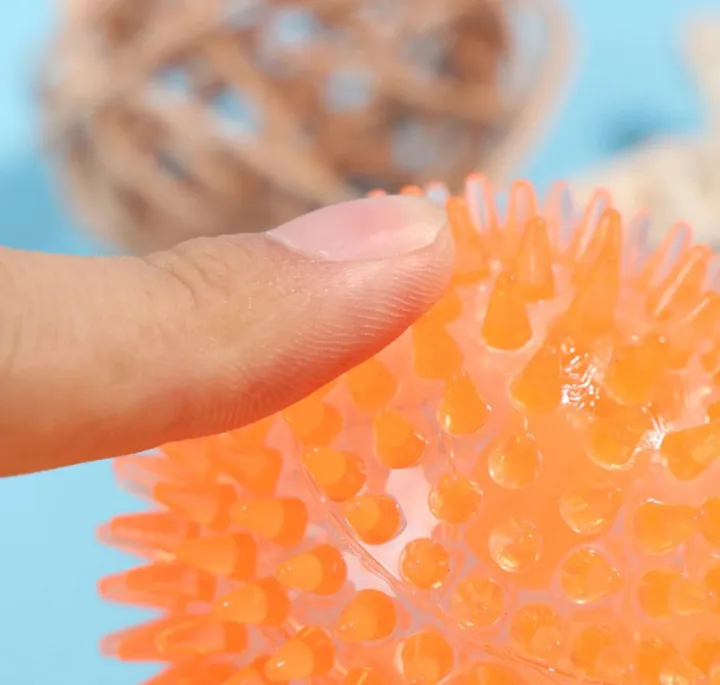 Dog%20Rubber%20Toy%20Bouncy%20Floating%20Teeth%20Cleaning%20Spiky%20Squeaky%20Ball%20Dog%20Toys%20-%20Image%206